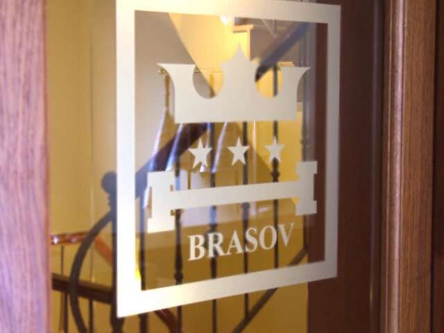 Отель Hotel Brasov Брашов-33
